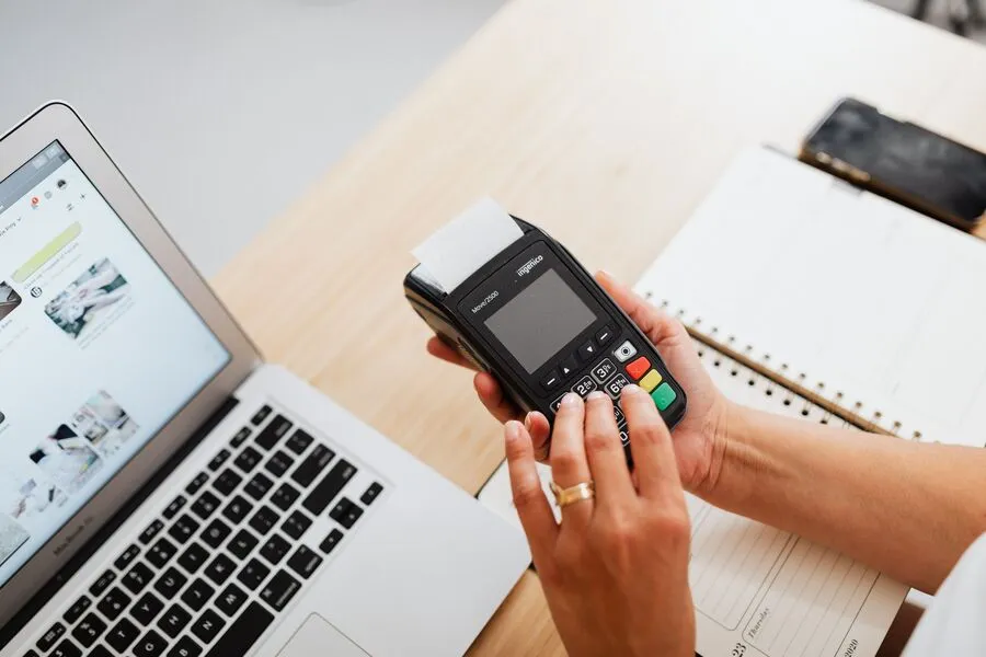 Chinese company extract for cross-border transactions