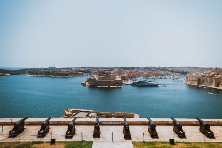 Malta Financial Intelligence clarifies beneficiary reporting procedure Malta Financial Intelligence clarifies beneficiary reporting procedure
