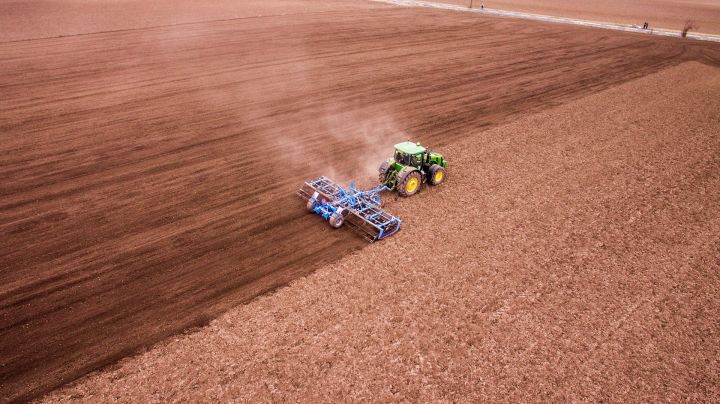 The technical regulation for agricultural or forestry operation vehicles and trailers have been changed The technical regulation for agricultural or forestry operation vehicles and trailers have been changed
