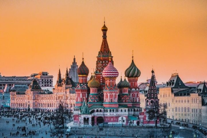 Russia will issue a residence permit for investment