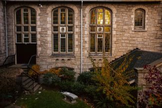 Apostille in Canada: how to certify documents in 2025