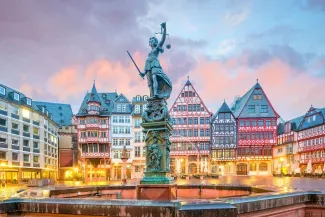 Führungszeugnis in Deutschland: Beschaffung, Apostille und Legalisation