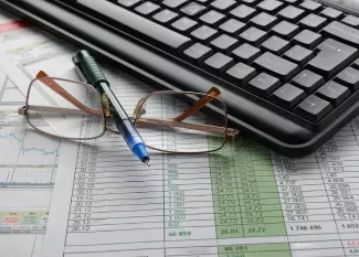 The rules for establishing and maintaining a uniform register of expert auditors have been approved
