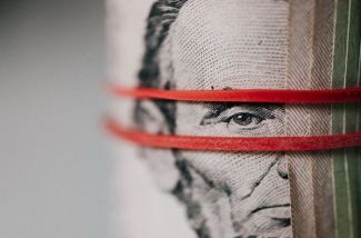 32 trillion dollars could be hidden from taxation, follows from the &quot;Pandora's Archive&quot;